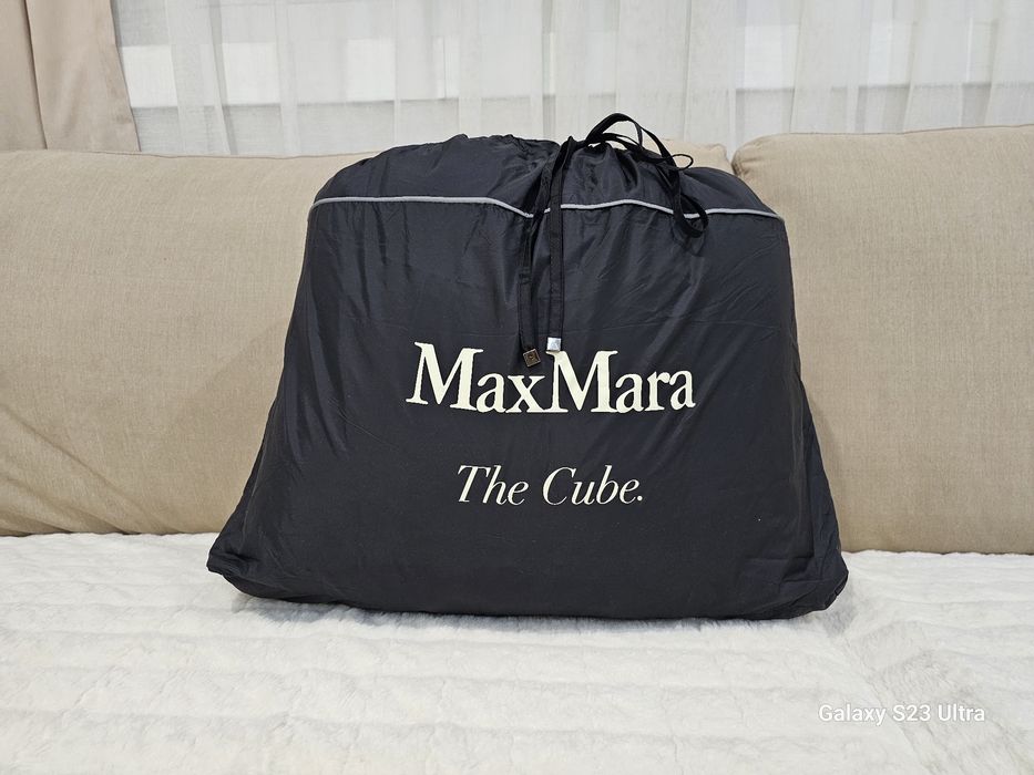 Продам пуховик фирмы Max Mara