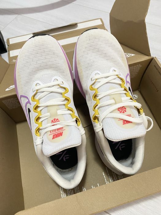 Спортни маратонки Nike
