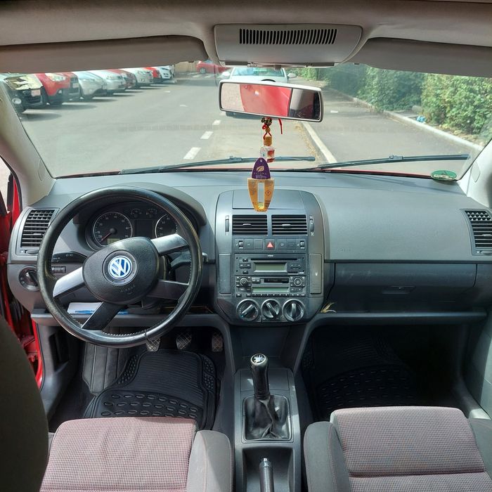 VOLKSWAGEN Polo 2003 — imagine 4