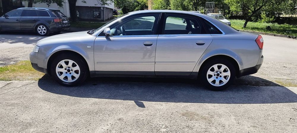 Продавам  Ауди А4 1.9 ТДИ  101 к. с.