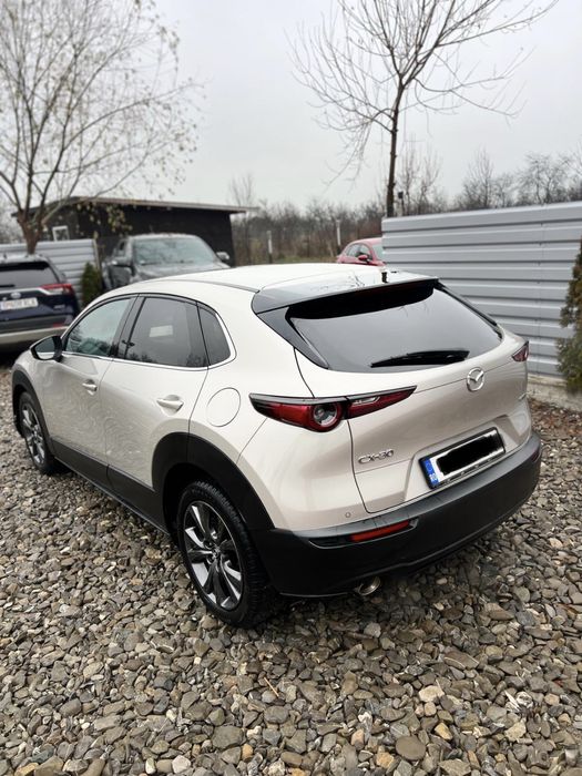 Mazda CX30 hibrid, avariat, AVARIATE