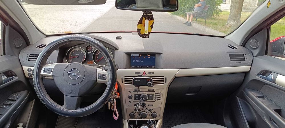 OPEL Astra 2008 — imagine 5
