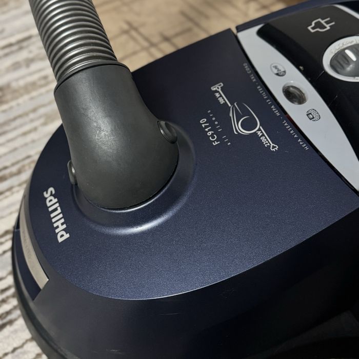 Пылесос philips