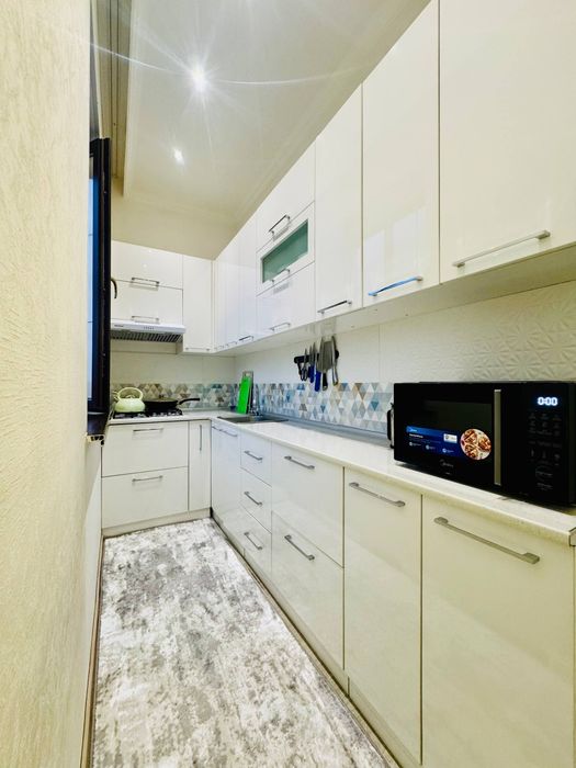 Аренда 3/4/6 70м2 в Новостройке, ор-р: м. Максим Горький