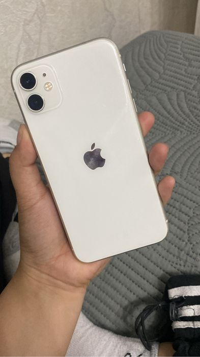срочно продам айфон 11