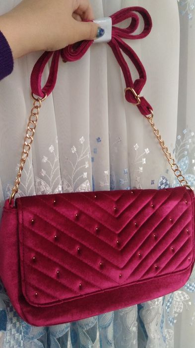 Женская  бардовая бархатная сумочка