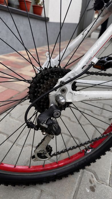 Bicicletă MTB Extreme Drive – design sportiv