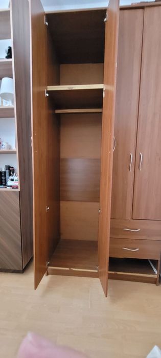 Продам мебель и люстры (б/у, недорого, самовывоз)