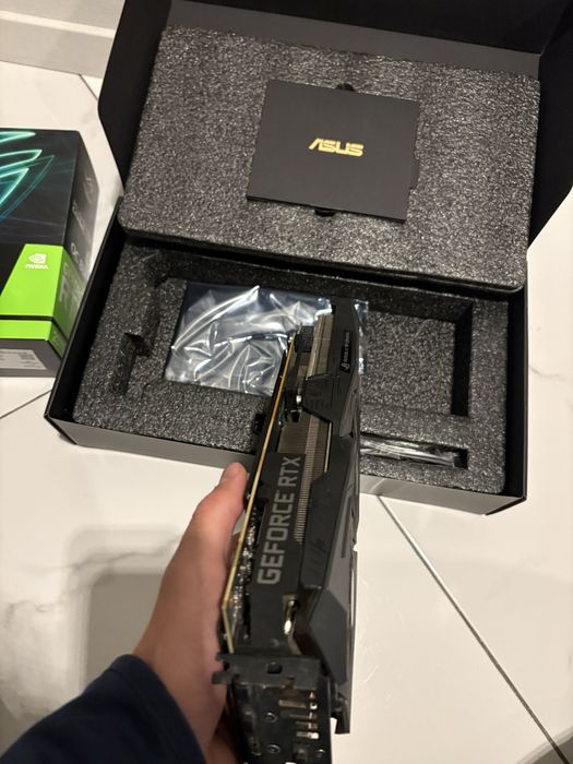 ASUS ROG Strix RTX 2070 OC