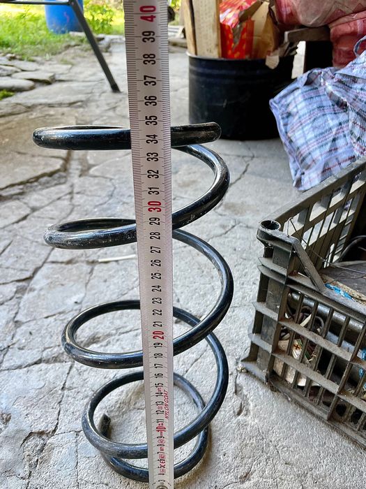 Предни пружини и крик за бмв е46