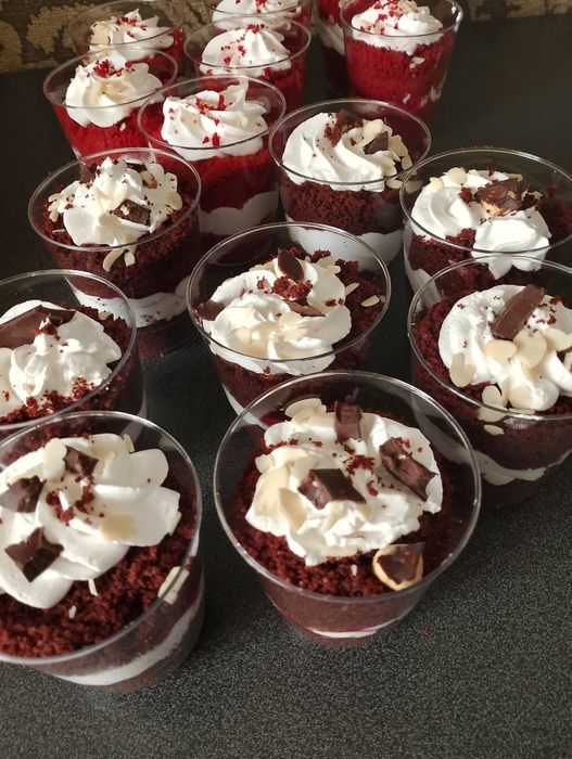 Выпечка, торты и чайхана под ключ.