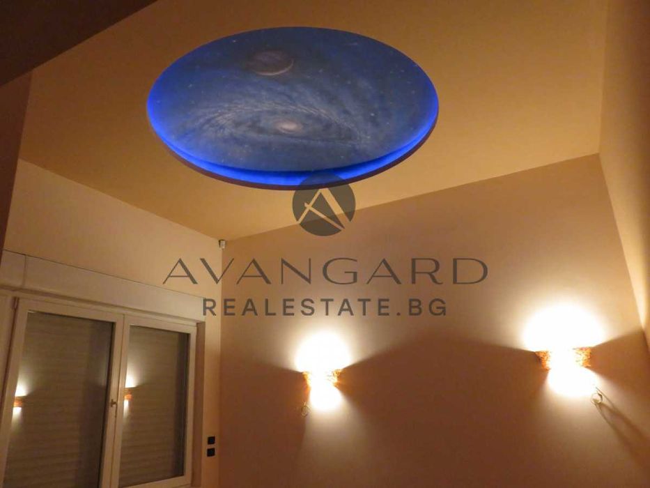 Продава се Къща в Пловдив, Беломорски - 474 кв.м за 1377 €/кв.м - Снимка #2