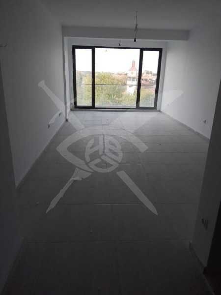 Продава се Едностаен апартамент в Созопол - 56 кв.м за 1550 €/кв.м - Снимка #2