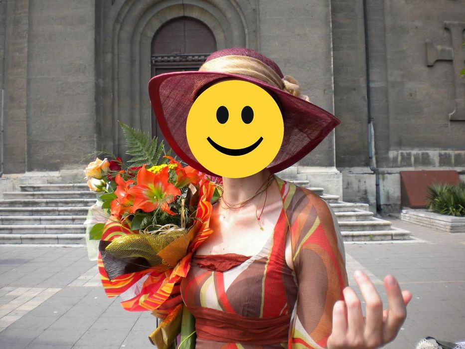 Лятна официална, копринена рокля без шапка