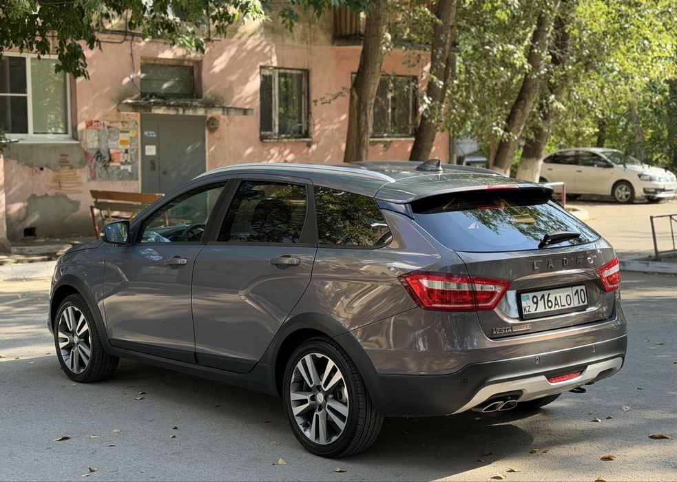 Лада Веста Lada Vesta SW Cross