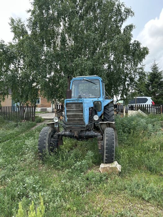 Продаются два трактора мтз-82