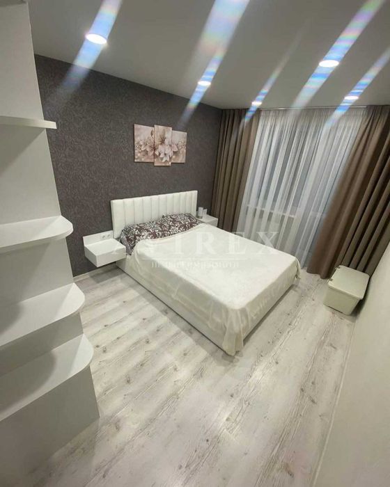 Дава се под наем Тристаен апартамент в Пловдив, Каменица 1 - 99 кв.м за 357 € - Снимка #2