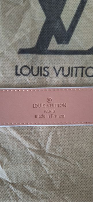 Curea Louis Vuitton