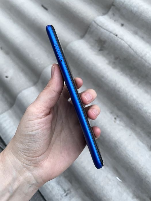 Продам Xiaomi Redmi 8A