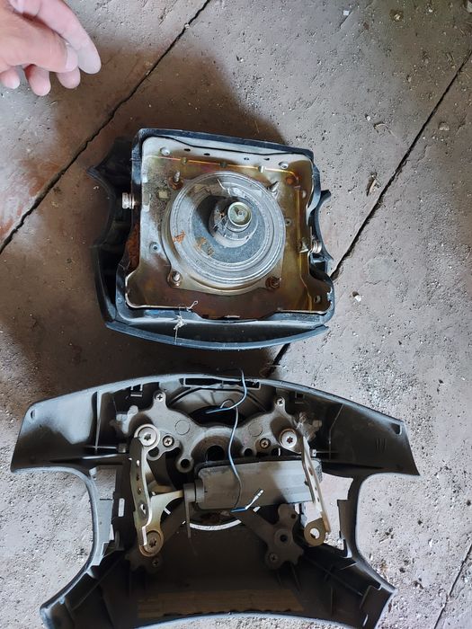 на Камри айрбаг продам