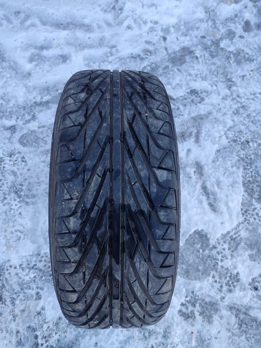 Продам шины. R17