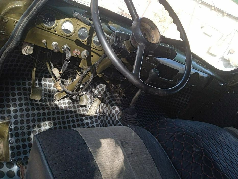 Bardavoy uvazik sotiladi