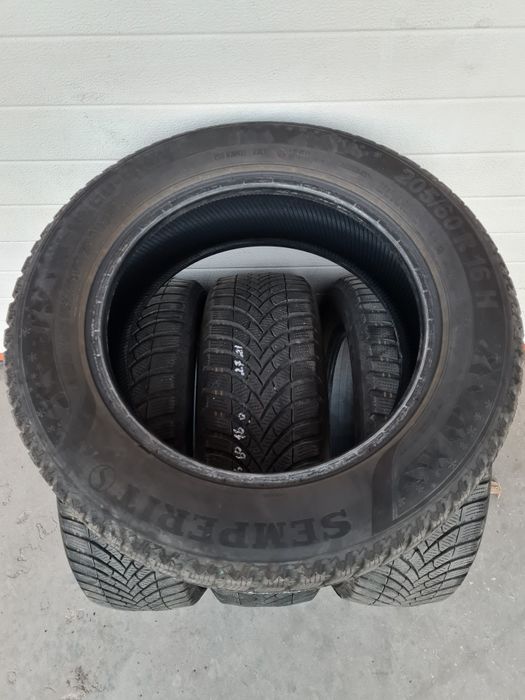 Зимни гуми 4 броя SEMPERIT SpeedGrip5 205 60 R16 дот 2721
