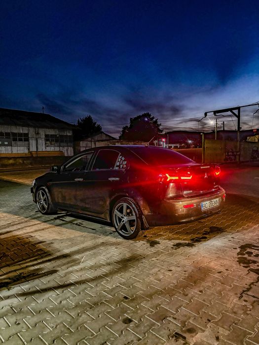 Mitsubishi lancer 1.8 benzina