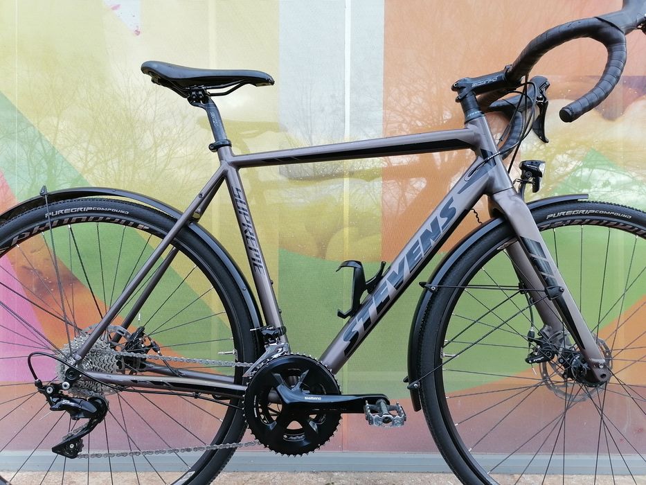 Гравел Stivens Supreme*2x11 Shimano 105*L размер*Дискови Спирачки