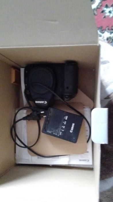 Canon EOS 6D (WG)(Full Frame)