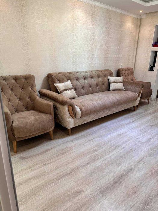 Диван с креслами