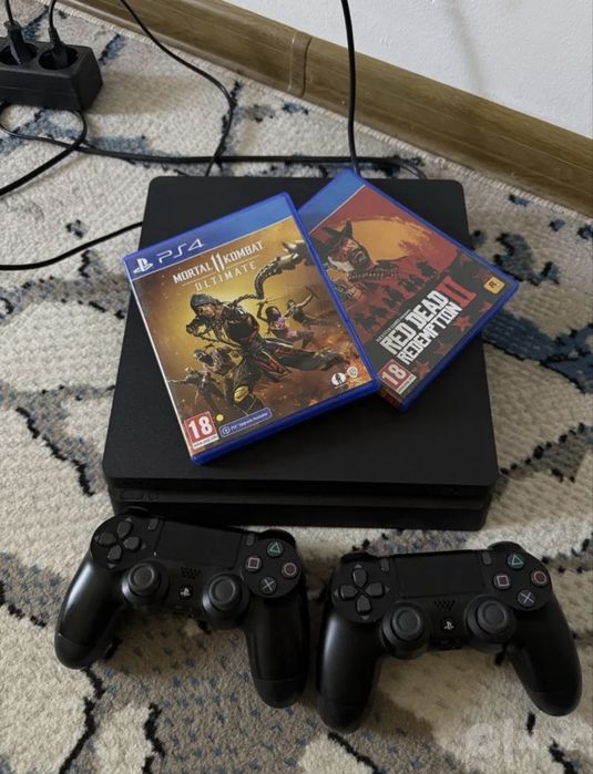 PlayStation 4 slim 1 TB