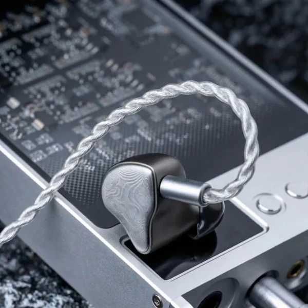 Casti Yanyin Baker 8 Driver Hybrid IEMs In-Ear Monitors, Noi, Cutie