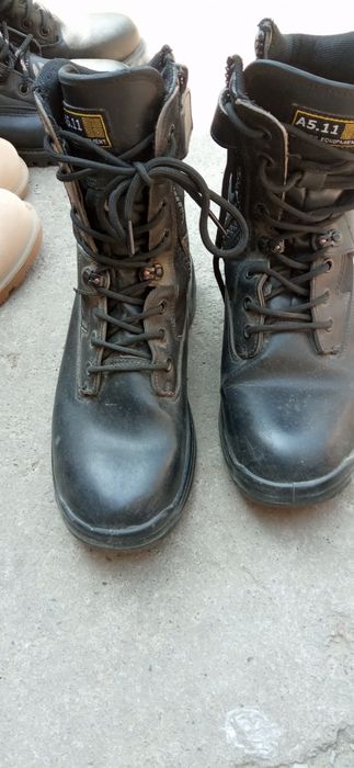 Военный сапог с мехом
