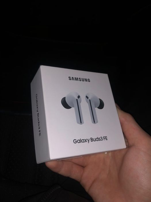 Наушники samsung galaxy Buds3 FE