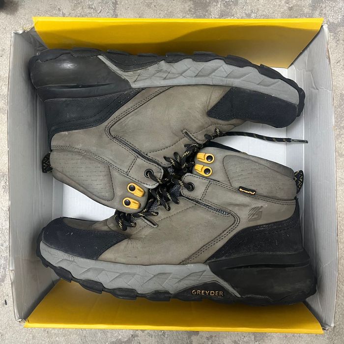 Продам обувь подростковая