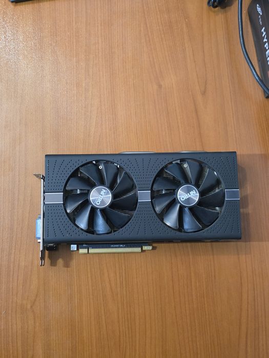 Sapphire Nitro+  RX570 8gb ddr5 256bit.