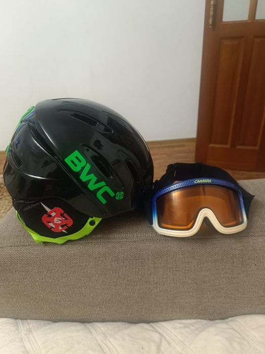 Шлем горнолыжный и очки