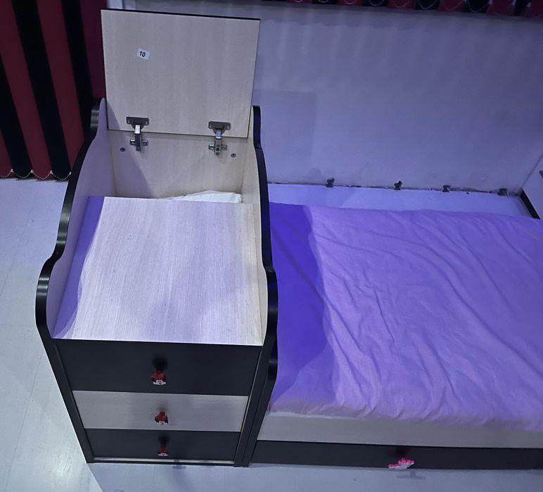 Детско легло със скрин