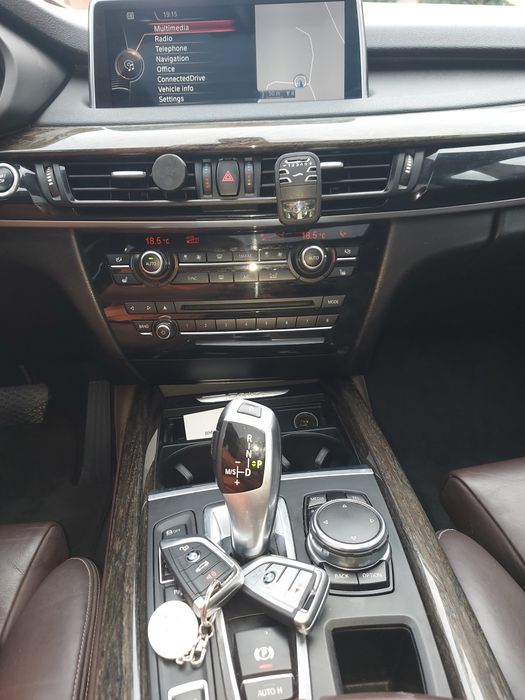 Bmw X5 2 litri Plug in Hibrid