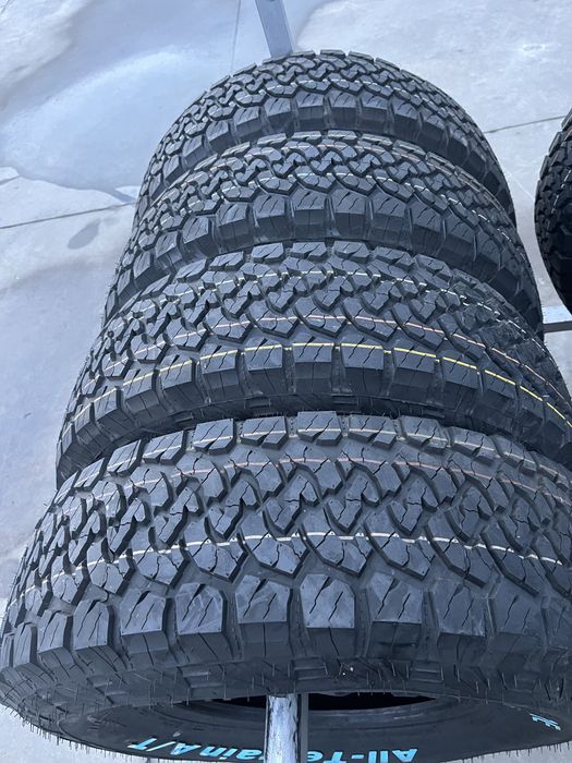 31 10,5 15 NOI la SET 4 anvelope in LICHIDARE STOC all terrain 4x4