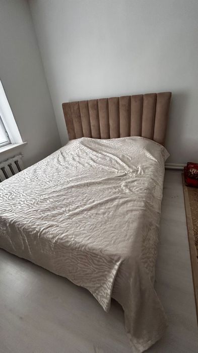 Кровать и Шифонер продам