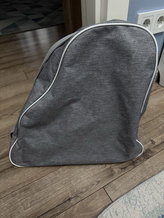 Роликиковые коньки