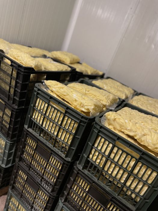 Cartofi proaspeti si legume vidate, cartofi curatati si legume curatat