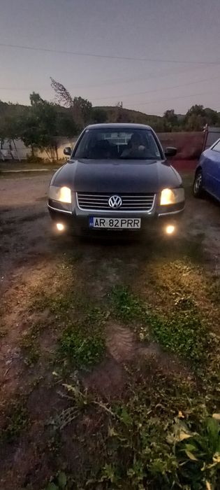 Vând sau  schimb  Volkswagen Passat