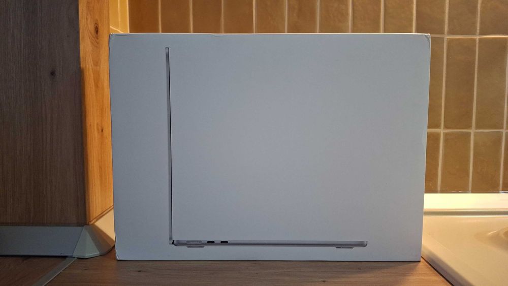 NOU&SIGILAT! MacBook Air 13" M4 256GB/16GB