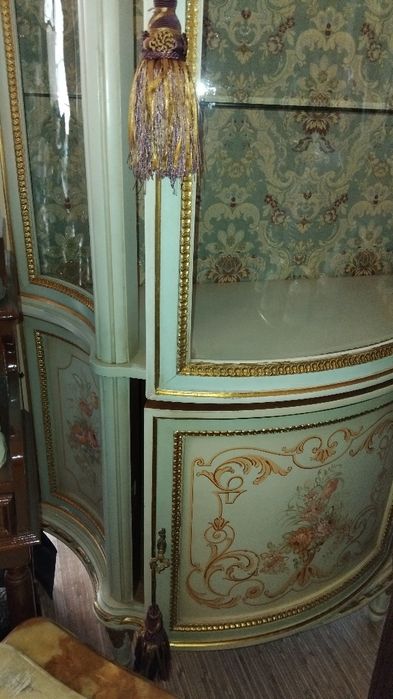 4 венециански барокови витрини