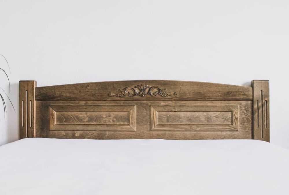 Деревянные кровати