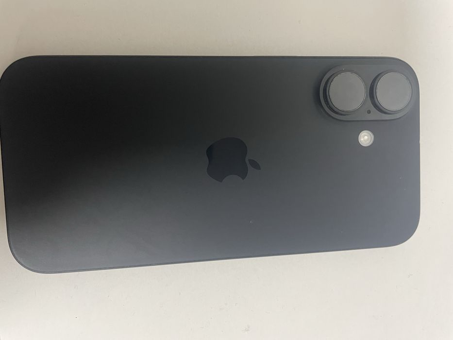 Айфон  16 128гб новый