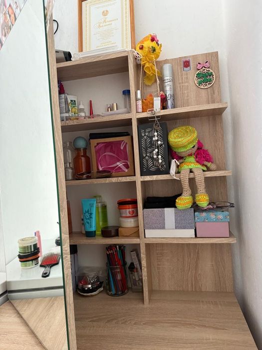 Продаются  столик